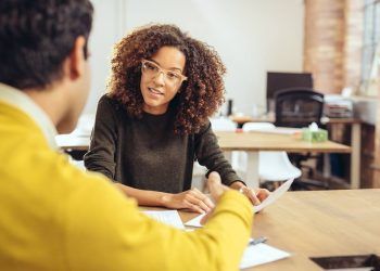 Conheça os erros mais comuns em entrevistas de emprego