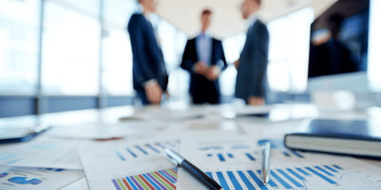Há mais empresas a nascerem e a encerrarem em Portugal