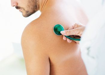 RH Saúde: O que é a pneumonia?