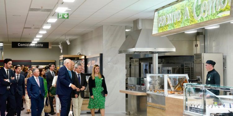 Mercadona já abriu três supermercados em Portugal e prevê recrutar 200 colaboradores até ao final do ano