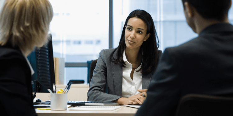 Gerações X e Y consideram que os seus superiores não têm as soft skills necessárias