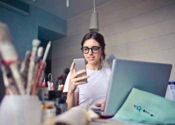 O que diminui a sua produtividade? Descubra 5 maneiras de evitar distrações no trabalho