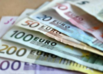 Quase 60% da população ativa sofre redução de rendimentos