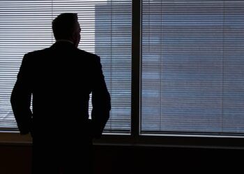 Executivos foram os mais impactados pela redução salarial