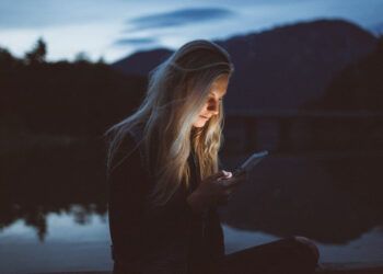 Como está a sua reputação online? Saiba que os recrutadores procuram cada vez mais candidatos nas redes sociais