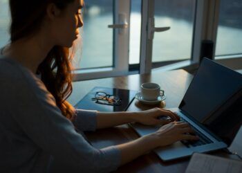 Há um novo apoio para trabalhadores que vigora a partir de janeiro