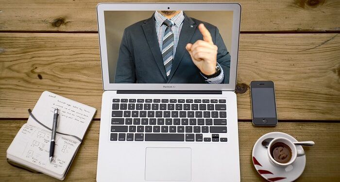 OPINIÃO: À distância q.b - O «novo» normal