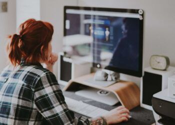 ESTUDO: Maioria dos trabalhadores prefere os modelos híbrido e remoto
