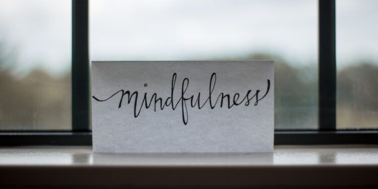 ESTUDO: O impacto da prática de mindfulness no trabalho