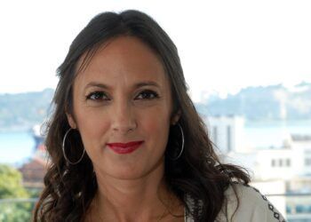 Patrícia Lourenço integra equipa da Clarins Portugal como Marketing & PR Manager