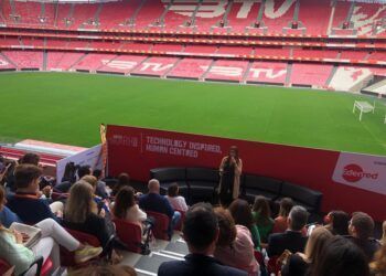 O Fórum RH regressou ao Estádio do Sport Lisboa e Benfica! Veja tudo o que se passou no evento de referência do setor (c/ VÍDEOS)