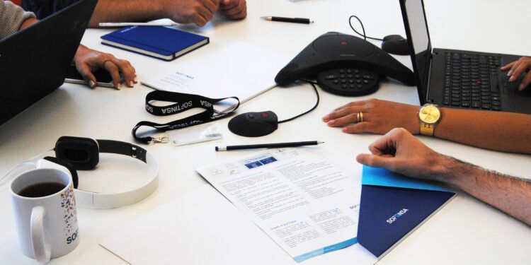 Esta empresa acabou de lançar um programa de formação gratuita em TI para mais de 200 formandos