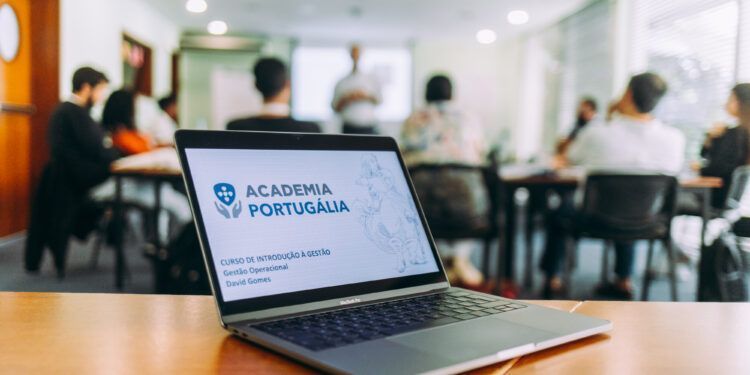 Grupo Portugália promove crescimento pessoal e profissional dos colaboradores com lançamento de Academia