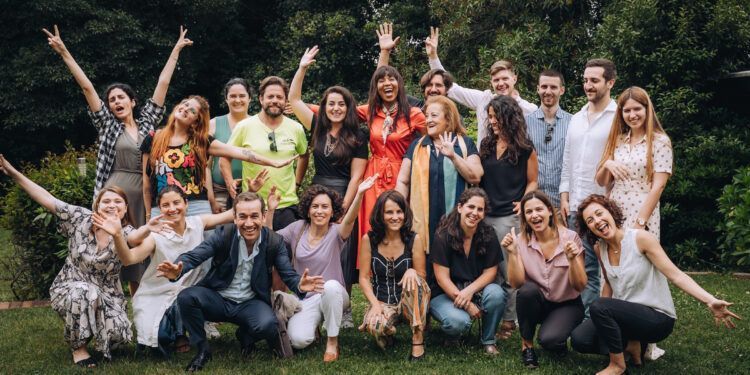 Tem a agenda livre amanhã? Passe no espaço de co-work A Ponte e conheça os vencedores da 2.ª edição do shIft happens