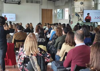 Estudo sobre o futuro do trabalho feito pela Coverflex aponta que mais de 80% dos portugueses deseja reduzir a duração da sua semana de trabalho. Conheça os restantes resultados aqui!