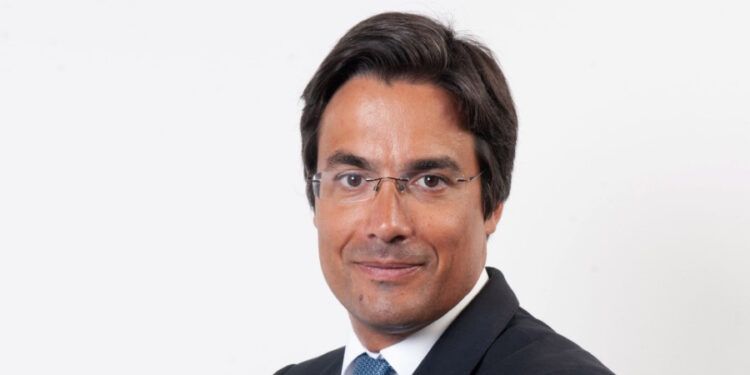 Afonso Carvalho reeleito Presidente da APESPE-RH