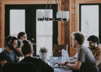 5 dicas para gerir equipas multigeracionais de forma eficaz