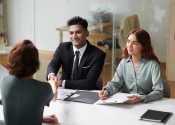 Estão abertas as candidaturas para o programa de trainees dos CTT