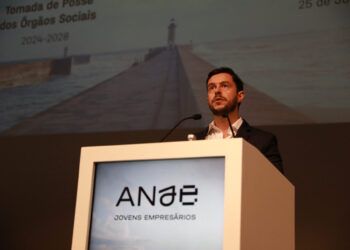 Carlos Carvalho é novo presidente da ANJE