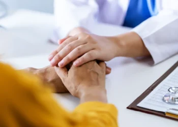 Saúde & Bem-estar By CENTRALMED: Cancro relacionado com o trabalho – O que é e como lidar com este problema nas empresas