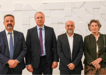 Universidade NOVA e Hovione firmam aliança para expandir e inovar
