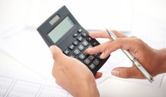 Novas tabelas de retenção na fonte vão mexer com salários. Saiba quanto vai receber até ao final do ano