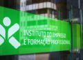 Taxa de desemprego encolhe para 5,9% no 2.º trimestre do ano