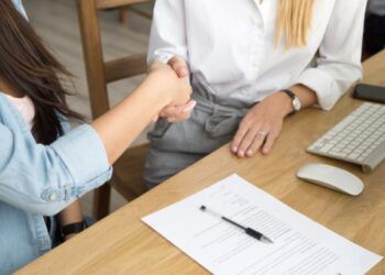 INE: um em cada quatro desempregados conseguiu emprego no 2.º trimestre