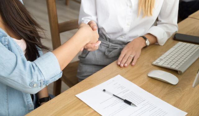 INE: um em cada quatro desempregados conseguiu emprego no 2.º trimestre
