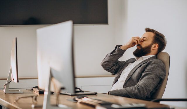 Saúde & Bem-estar By CENTRALMED. Cinco estratégias para prevenir o burnout nas lideranças