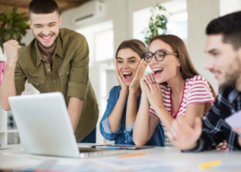 Mais de metade dos jovens aceitaria ganhar menos. Consegue adivinhar porquê?