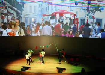 A arte de unir pessoas. Lições do teatro para equipas em ambiente remoto