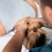E se, entre reuniões e e-mails, 15 minutos de massagem fizessem parte do dia de trabalho?