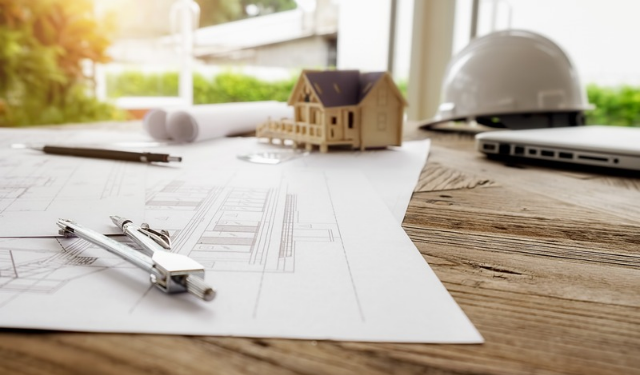 Emprego cresce ao ritmo mais baixo dos últimos três anos. Saiba que setor continua a construir oportunidades